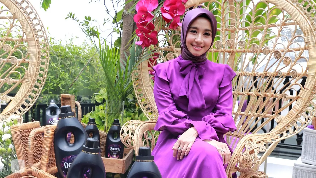 [Bintang] Laudya Cynthia Bella