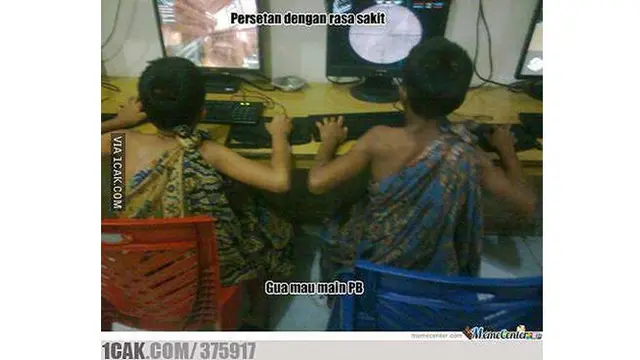 6 Kelakuan Kocak Anak Habis Sunat Ini Bikin Geleng Kepala