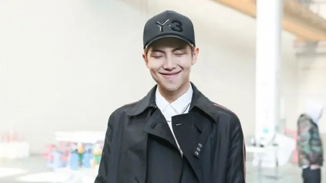 [Bintang] Begini Kondisi Rap Monster BTS Pasca Operasi