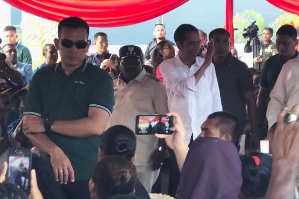 Presiden Joko Widodo (Jokowi) Hadir di Nabire, Papua, Rabu (20/12/2017). (Vina Muliana/Liputan6.com)