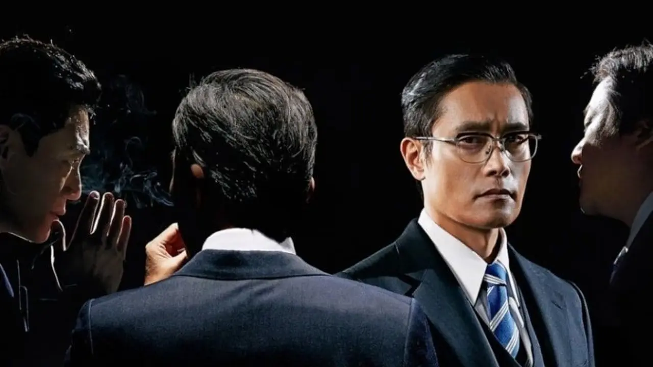Film Korea The Man Standing Next. (Showbox via Soompi)