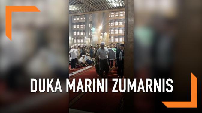 VIDEO: Ibunda Marini Zumarnis Meninggal, Dimakamkan Satu 