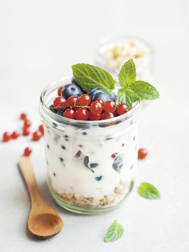 Contoh ilustrasi yogurt