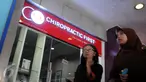 Klinik di Mal Pondok Indah, Jakarta Selatan ini diduga melakukan malapraktik setelah seorang pasiennya, Allya Siska Nadya, meninggal pada Agustus 2015, setelah mengikuti 2 kali terapi cheropractic, Jakarta, Kamis (7/1/2016). (Liputan6.com/Helmi Afandi)