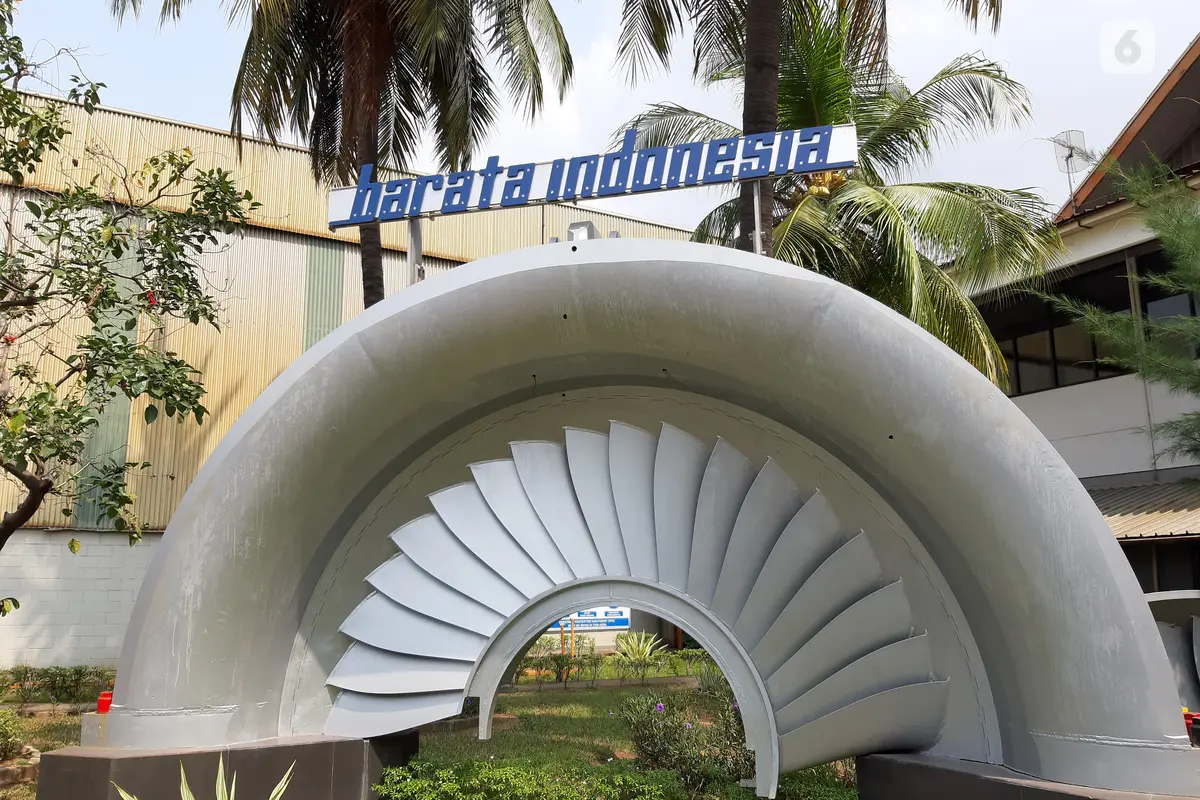 Ikon turbin di kantor PT Barata Indonesia (Persero) di Cilegon.