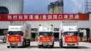 Truk-truk di Pos Pemeriksaan Perbatasan Pelabuhan Liantang/Heung Yuen Wai di perbatasan Hong Kong-Shenzhen di China selatan (26/8/2020). Dengan dibukanya pos ini, Hong Kong akan mendapat banyak peluang di pasar yang sangat besar di Kawasan Teluk Besar Guangdong-Hong Kong-Makau. (Xinhua/Mao Siqian)