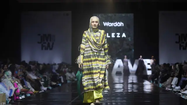 4 Inspirasi Makeup Look yang Bisa Ditiru untuk Tampil Elegan dan Timeless dari Dhini Aminarti hingga Amanda Rawless