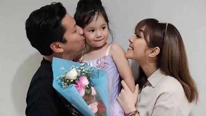 6 Transformasi Gisella Anastasia dari Imut hingga Jadi Hot Mom