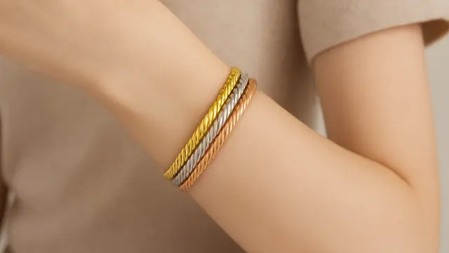 Model Gelang Emas untuk Investasi, Lebih Baik Berapa Karat?/ Ilustrasi AI