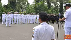 Citizen6, Surabaya: Sertijab digelar dengan upacara militer di Lapangan Apel Pusdiksus, Komando Pendidikan Operasi Laut yang berlokasi di Ujung, Surabaya. (Pengirim: Penkobangdikal)