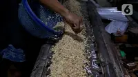 Harga Plastik Melonjak, Perajin Tempe-Tahu Cari Solusi Alternatif