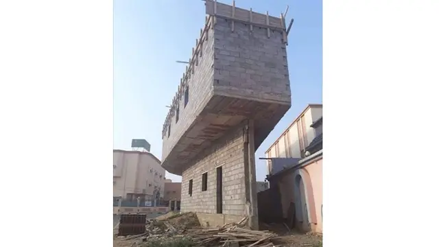 6 Desain Rumah 2 Lantai Ini Tak Biasa, Nyeleneh Banget