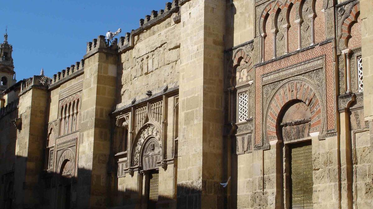 Doa dan Dzikir Malam Isra Miraj, Ketahui Amalan Lain, Dalil, dan Keutamaannya