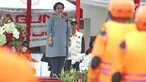 Ketua Umum PDI Perjuangan Megawati Soekarnoputri memberikan sambutan saat menghadiri penutupan pelatihan Badan Penanggulangan Bencana (Baguna) PDI Perjuangan di Bumi Perkemahan Cibubur, Jakarta, Kamis (23/11). (Liputan6.com/Herman Zakharia)