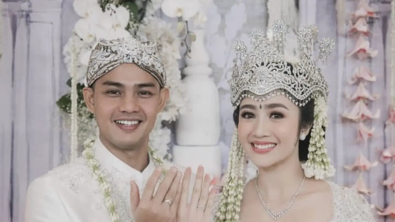 Febby Rastanty Resmi Menikah dengan Drajad Djumantara, Tampil Memesona dalam Adat Sunda