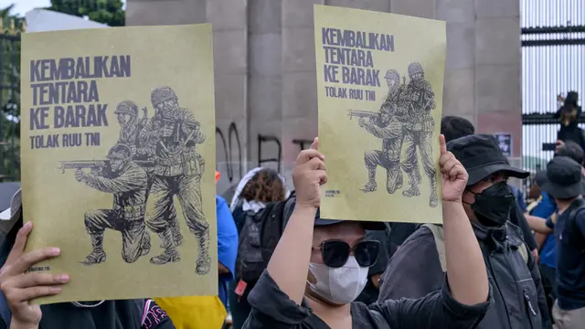 Berbagai Elemen Masyarakat SIpil Tolak RUU TNI Jadi Undang-Undang