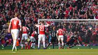 Striker Arsenal, Danny Welbeck, gagal memanfaatkan peluang emas mencetak gol ke gawang Watford pada putaran keenam Piala FA di Emirates Stadium, London, Minggu (13/3/2016) malam WIB. (Reuters/Tony O'Brien)