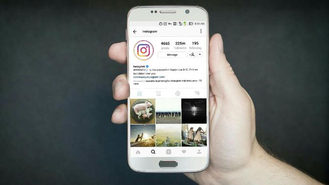 Ilustrasi Instagram di Smartphone Android. Liputan6.com/Mochamad Wahyu Hidayat