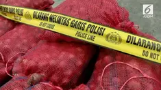 Polda Sumut menyita 10 ton bawang merah selundupan asal Malaysia. rencananya bawang merah tersebut akan diselundupkan ke Sumatera Utara