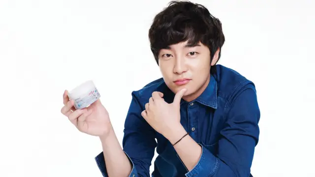Perjalanan Karir Roy Kim, Penyanyi yang Terseret Kasus Prostitusi Dengan Jung Joon Young