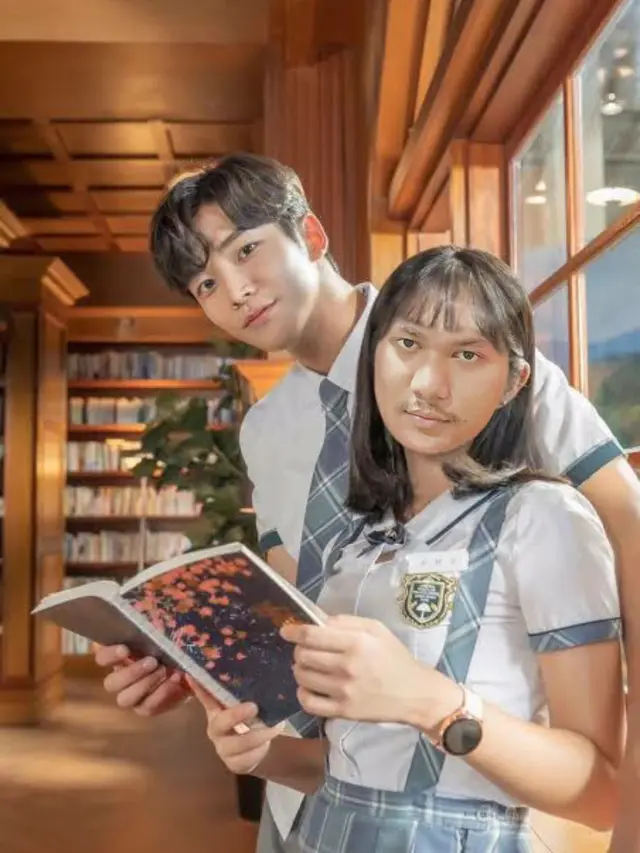7 Foto Editan Muka Keanu GL dari Netizen Ini Kocak Banget