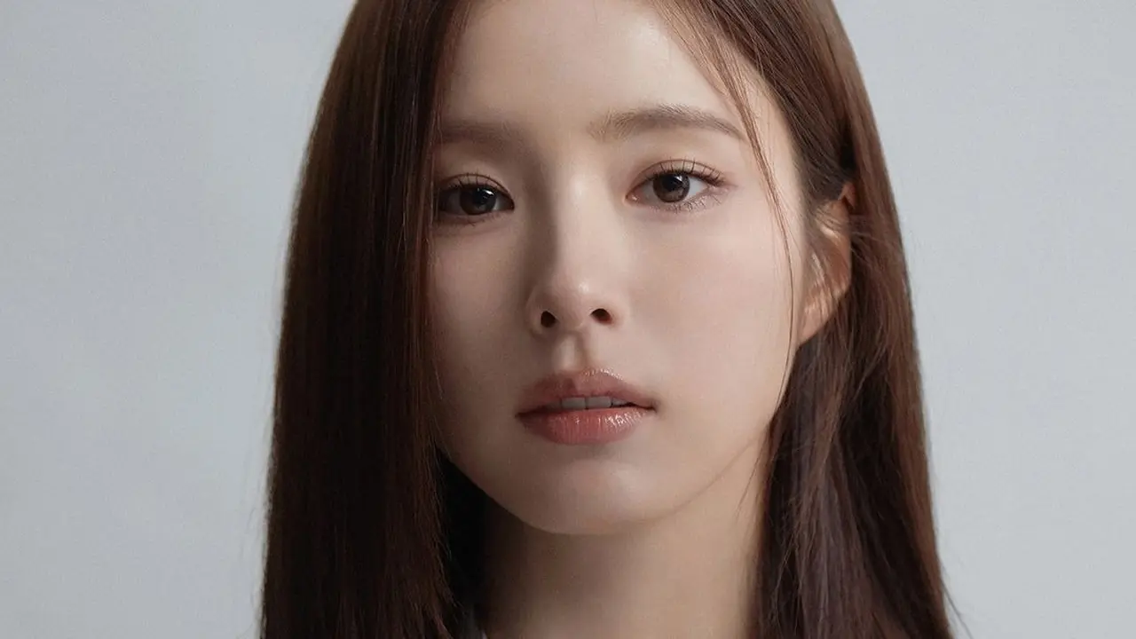 Shin Se Kyung. (Instagram/ thepresentofficial)