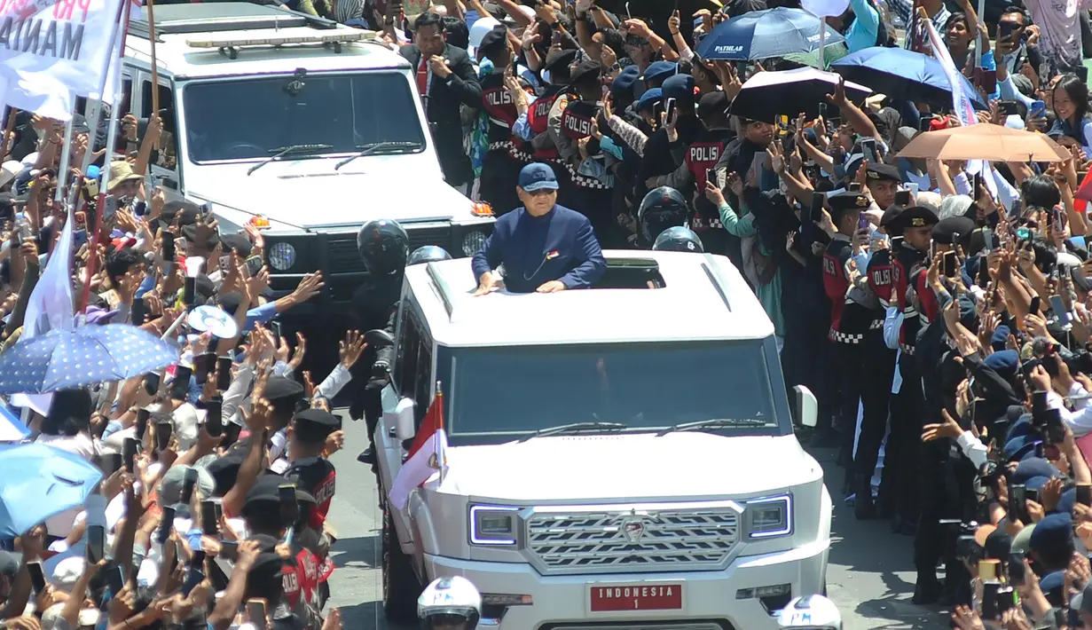 Dalam sumpahnya, Presiden Prabowo Subianto mengucapkan janji untuk memegang teguh Undang Undang Dasar. (merdeka.com/Arie Basuki)