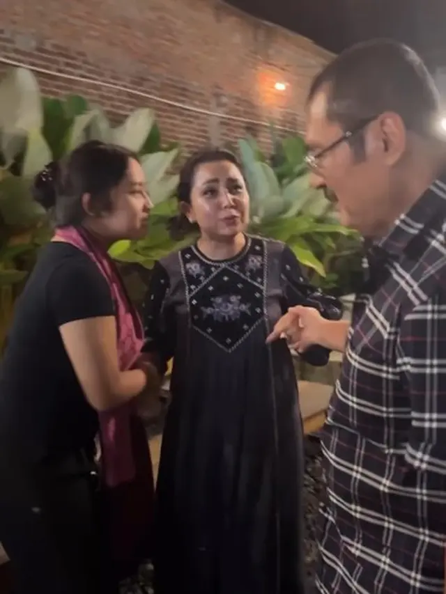 Mayangsari dan keluarga (Instagram/mayangsariofficial)