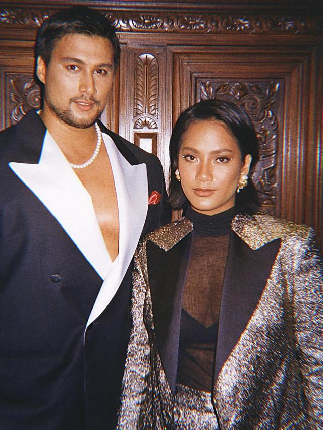 Jajan di Warteg, Gaya Daniel Adnan Suami Tara Basro Ini Jadi Sorotan