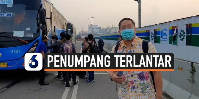 VIDEO: Jalan Menuju Bandara Soetta Lumpuh, Calon Penumpang Terlantar