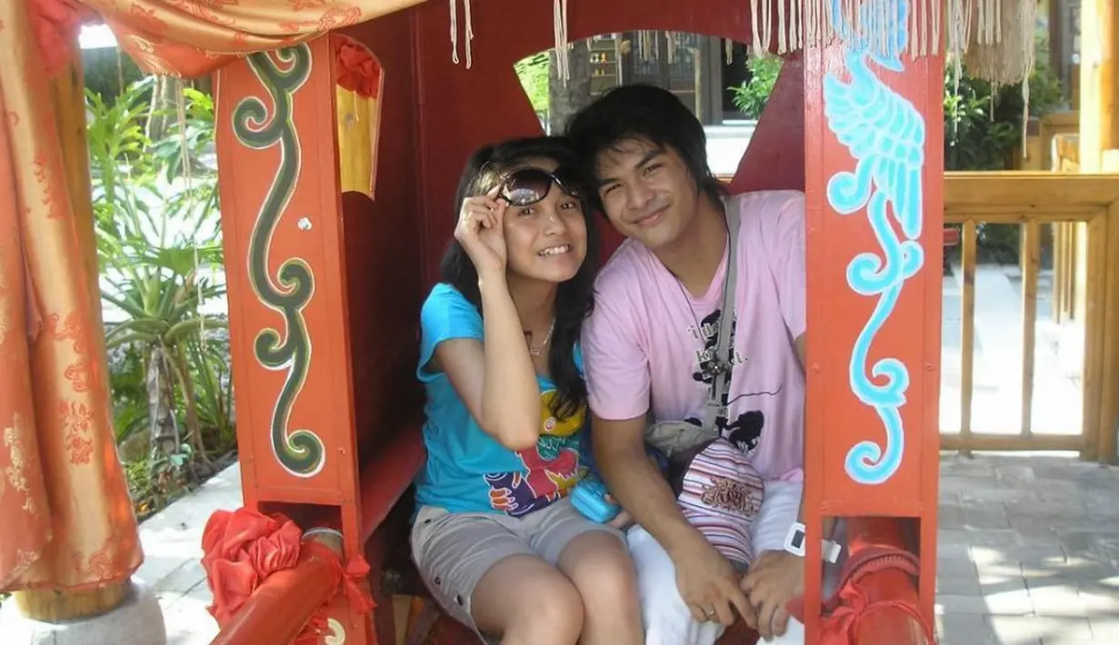 <p>Glenn Alinskie dan Chelsea Olivia saat masa pacaran (Instagram/@glennalinskie)</p>