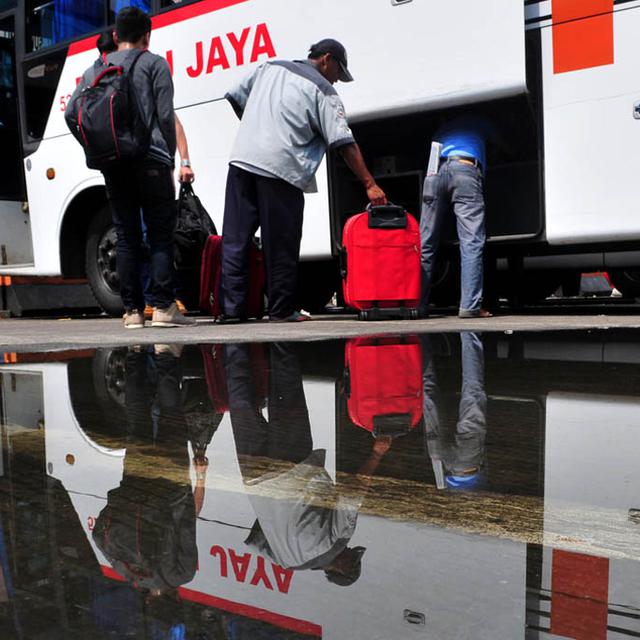 Keluhan Para Pemudik Yang Ditipu Perusahaan Bus Bisnis Liputan6 Com