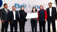 Untuk meningkatkan kualitas layanan valas,  Bank BRI meluncurkan fitur BritAma Valas Rencana di Rumah Maroko, Jakarta (10/04).