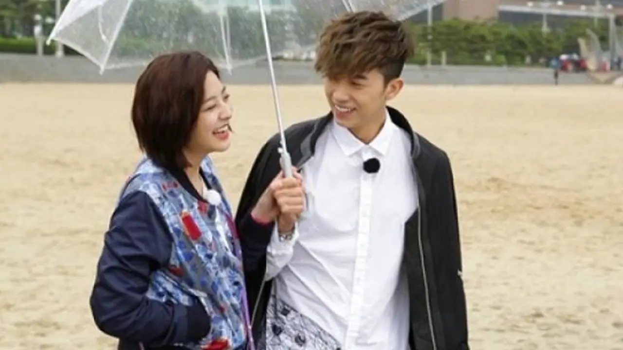 Wooyoung 2PM Hanya Bisa Pasrah dengan Sang Istri