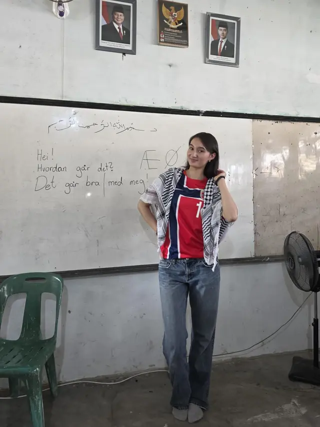 Ayu Zhafira
