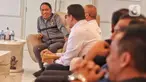 Menteri Pemuda dan Olahraga (Menpora) Zainudin Amali menerima audiensi dari perwakilan klub-klub sepak bola Liga 2 dan Asosiasi Pesepakbola Profesional Indonesia (APPI), di ruang kerjanya lantai 10 Gedung Kemenpora Senayan, Jakarta, Senin (30/1/2023). Zainudin Amali menyebut kelanjutan kompetisi Liga 2 belum bisa berjalan hingga Kongres Luar Biasa (KLB) Persatuan Sepakbola Seluruh Indonesia (PSSI) digelar. (Liputan6.com/Angga Yuniar)