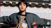 Produk Kolaborasi Kai EXO dan Gucci Sudah Bisa Dipesan, Harganya Dianggap Kemahalan. (dok.Instagram @mrjonginkim/https://www.instagram.com/p/CLv9No4FpP-/Henry)
