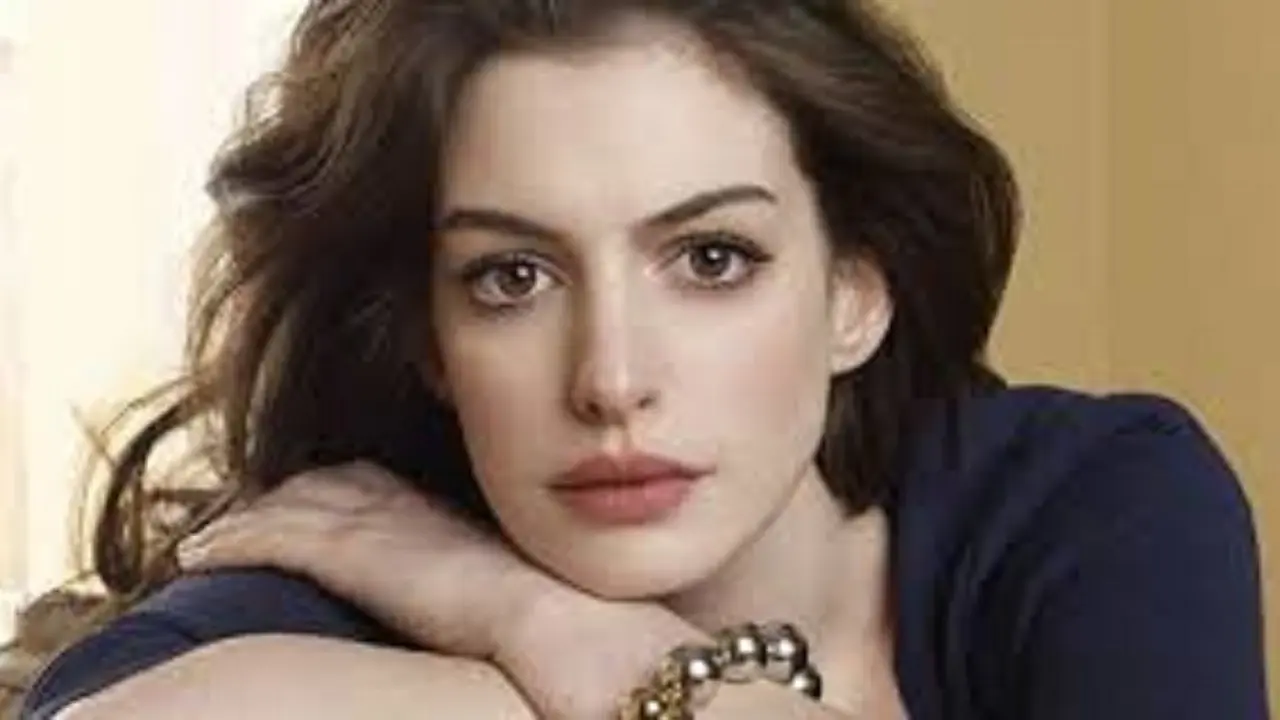 [Bintang]  Punya Anak, Anne Hathaway Nikmati Peran Sebagai Ibu