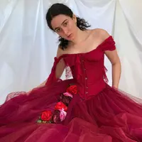 Olivia Haroutounian / @shop_realifeasliv