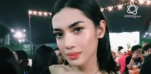 Millen Cyrus kembali jadi perbincangan warga net akibat ulahnya di festival musik DWP