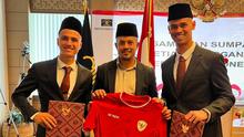Fardy Bachdim bersama dua penggawa Timnas Indonesia, Eliano Reijnders dan Mees Hilgers. (Instagram/fardybachdim)