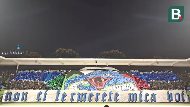 Koreografi Inter Club Indonesia (ICI) bersama Bola.com di Tennis Indoor Senayan, Jakarta Pusat.