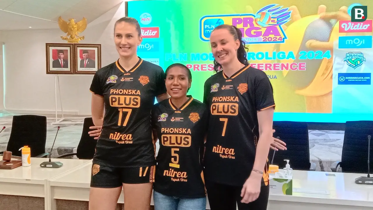 Para pemain Gresik Petrokimia Pupuk Indonesia. (Bola.com/Aditya Wany)