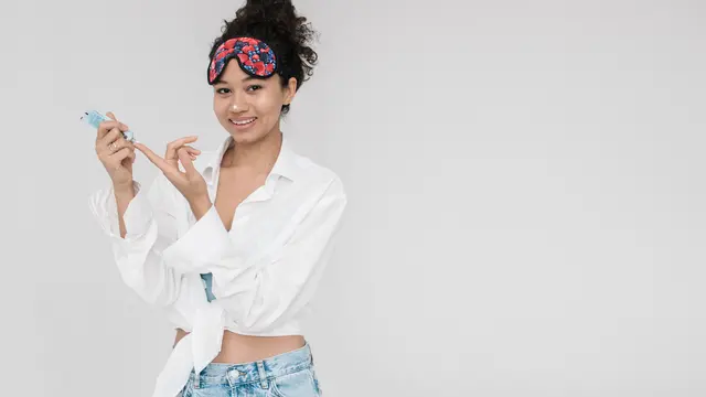 Jadi Perdebatan, Ini 4 Alasan Tidak Boleh Melewatkan Skincare di Malam Hari