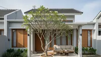 9 Model Rumah Teras Mini dan Pohon Pot Besar, Hunian Asri di Lahan Terbatas