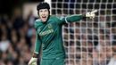 Petr Cech - Legenda Chelsea ini merupakan salah satu penjaga gawang terbaik di dunia. Ketangguhannya di mistar gawang dibuktikan dengan raihan gelar bergengsi untuk The Blues. Selama karier sepak bolanya, Cech sudah membukukan 391 clean sheets. (Foto: AFP/Ian Kington)