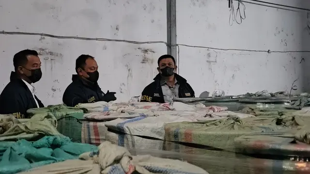 362 drum berisi sianida disimpan sementara Direktorat Tindak Pidana Ekonomi Khusus (Ditpideksus).