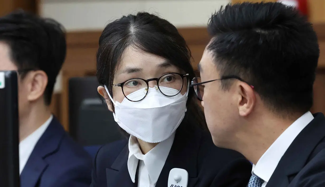 Kasus ini menjadikan Kim Keon Hee sebagai istri pertama mantan presiden Korea Selatan yang diadili. (Chung Sung-Jun/POOL/AFP)