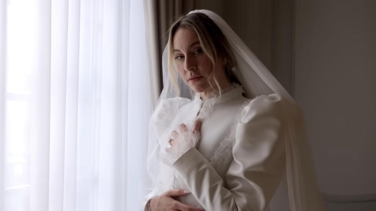 Este Haim's Magnificent Wedding: Louis Vuitton Gowns and Jonathan Levin on New Year's Eve 2025