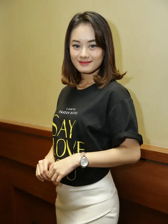 [Fimela] Dinda Hauw